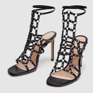 Zara Black leather Heeled Sandals $129